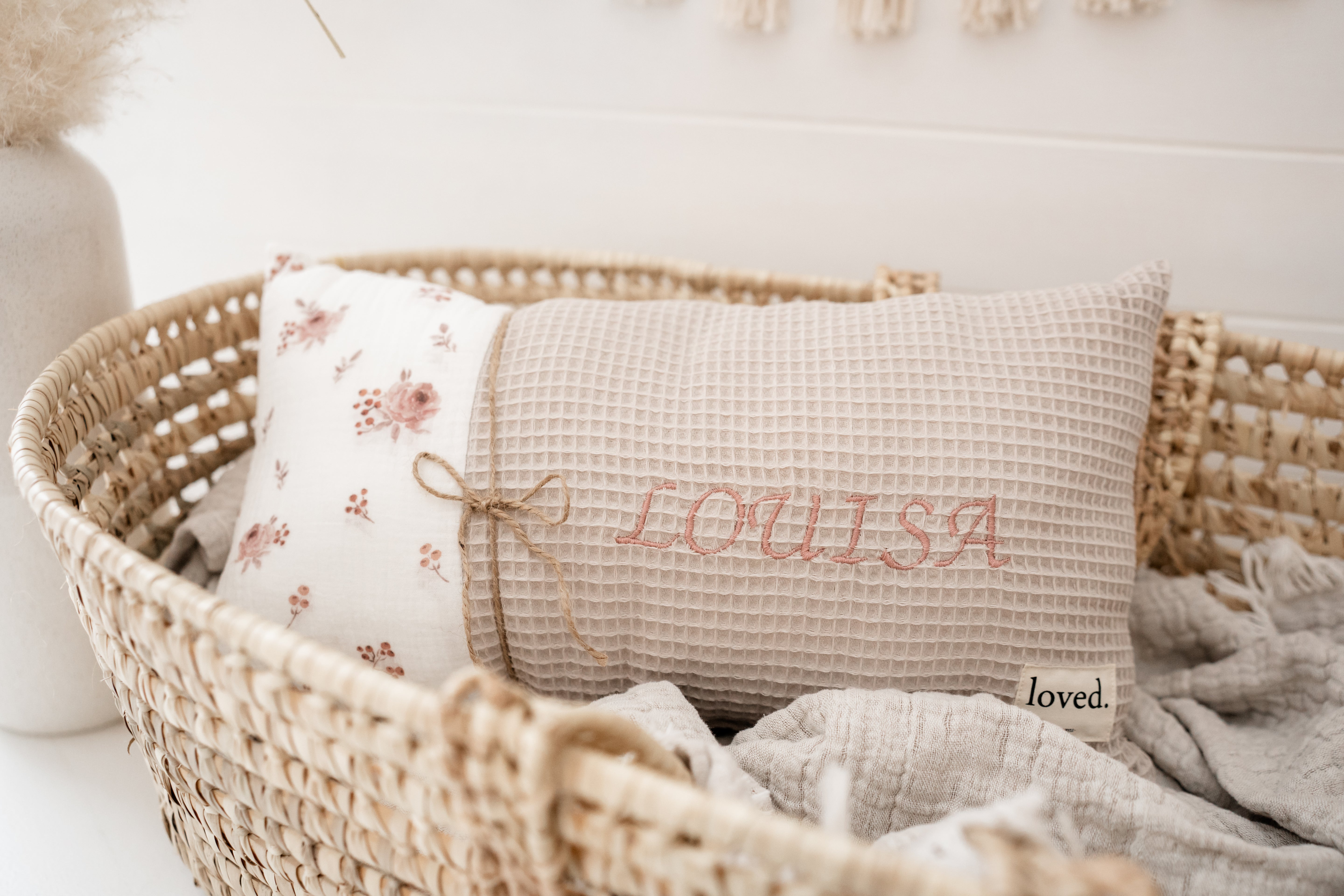 NAMENSKISSEN Geburt, Taufe, Geburtstag