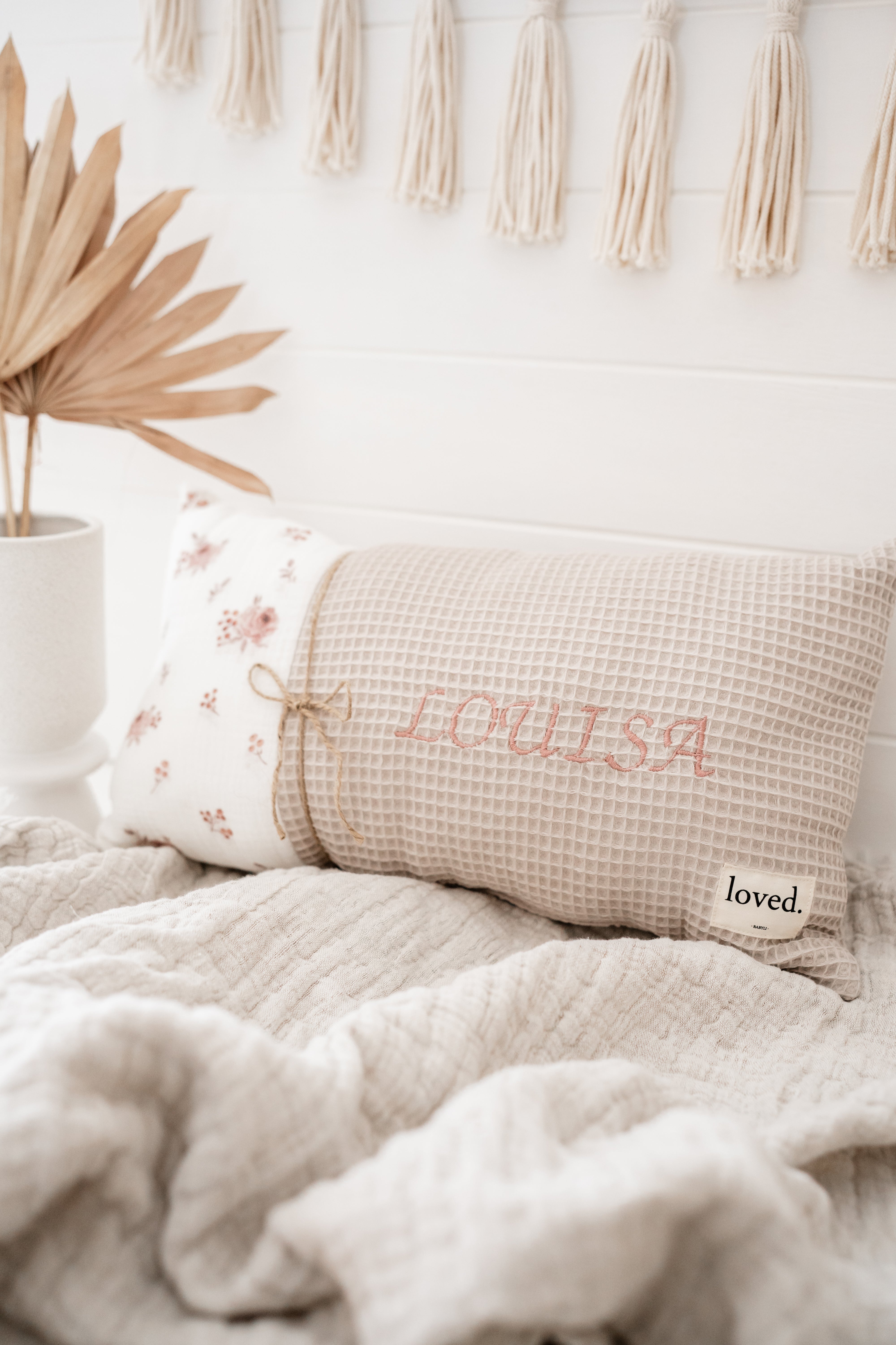 NAMENSKISSEN Geburt, Taufe, Geburtstag