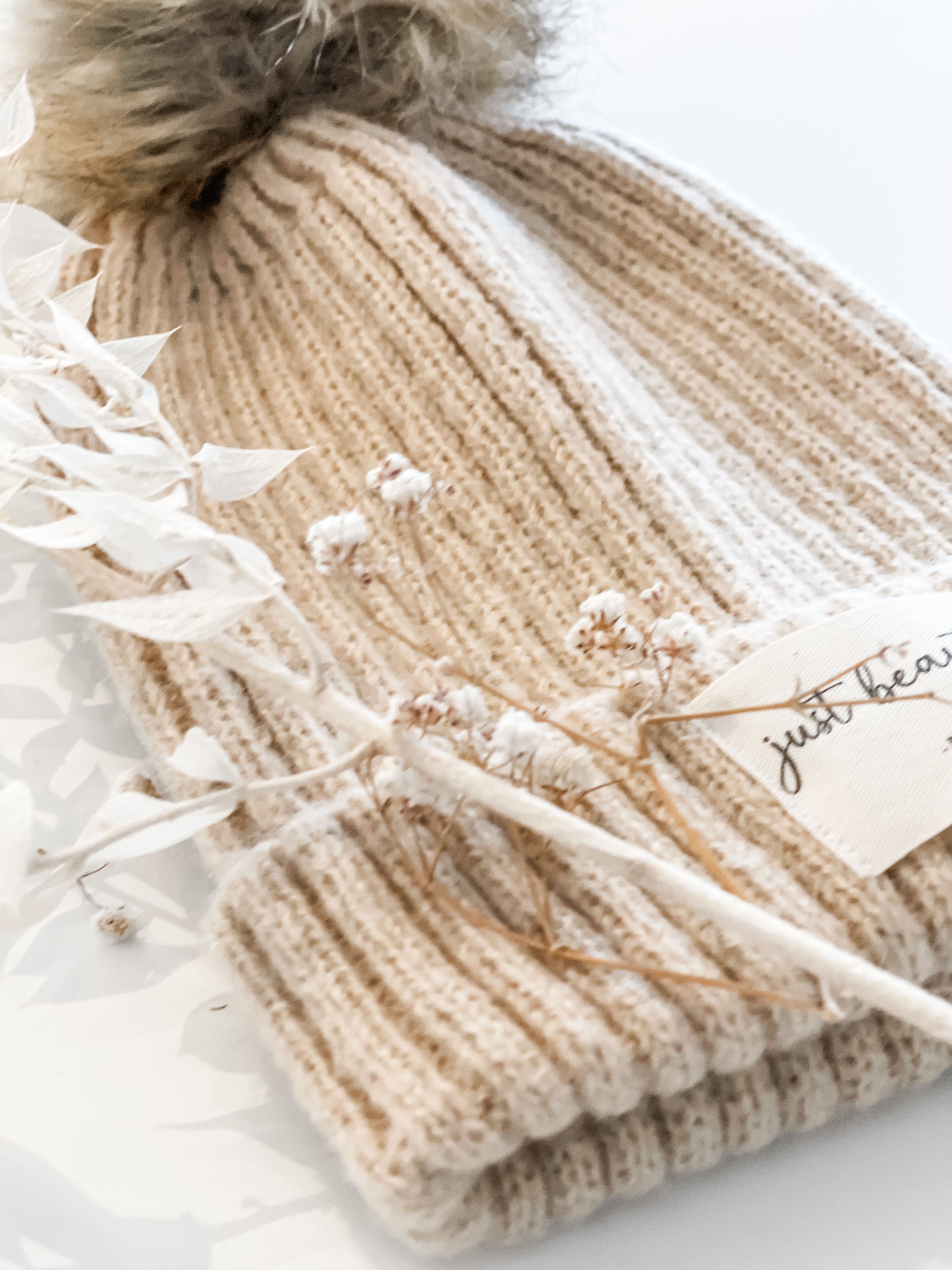 Bommelmütze Baumwollstrick Farbe sand