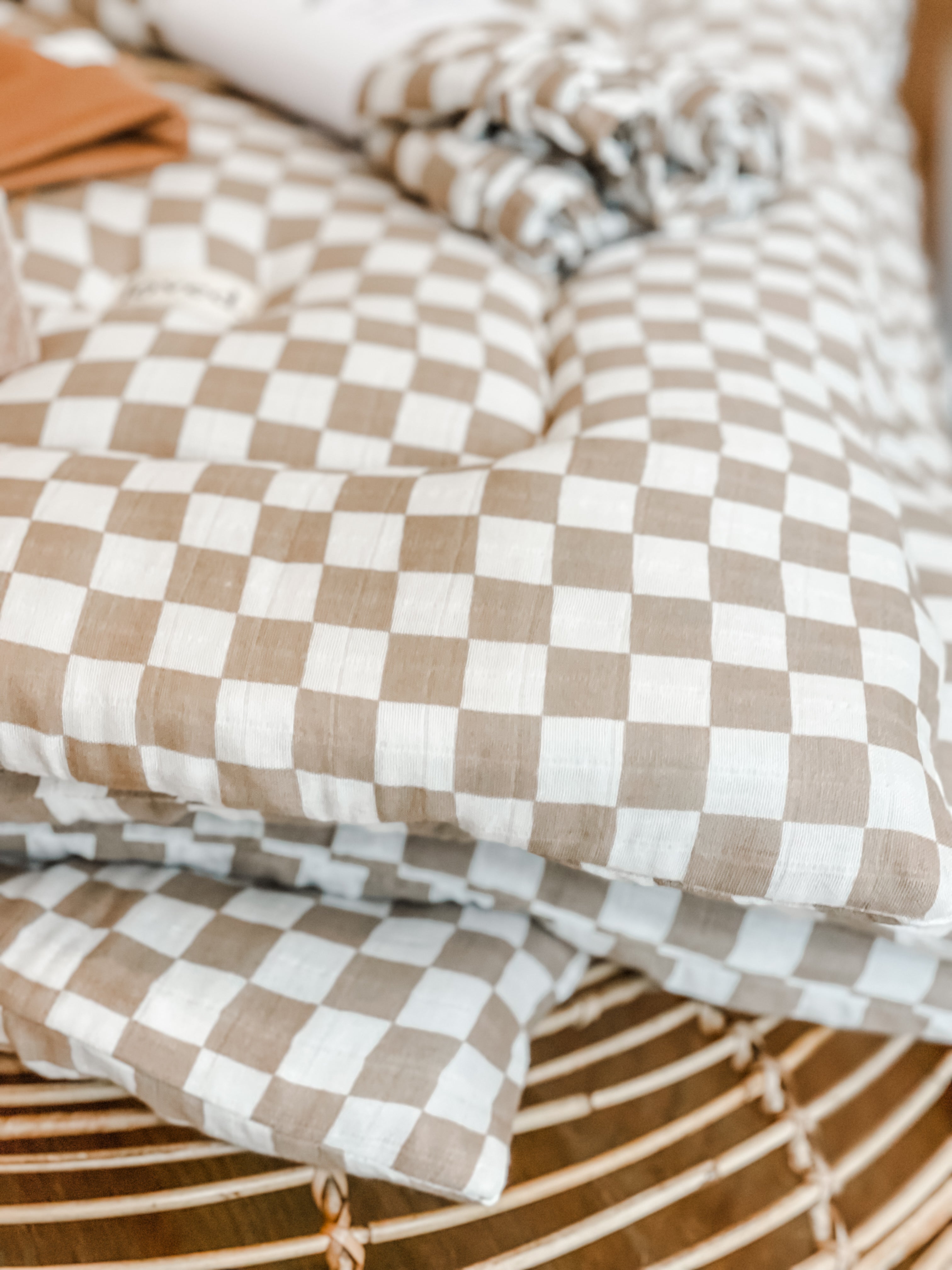 Große Krabbelmatte, Spielmatte für Babys, Krabbeldecke sand