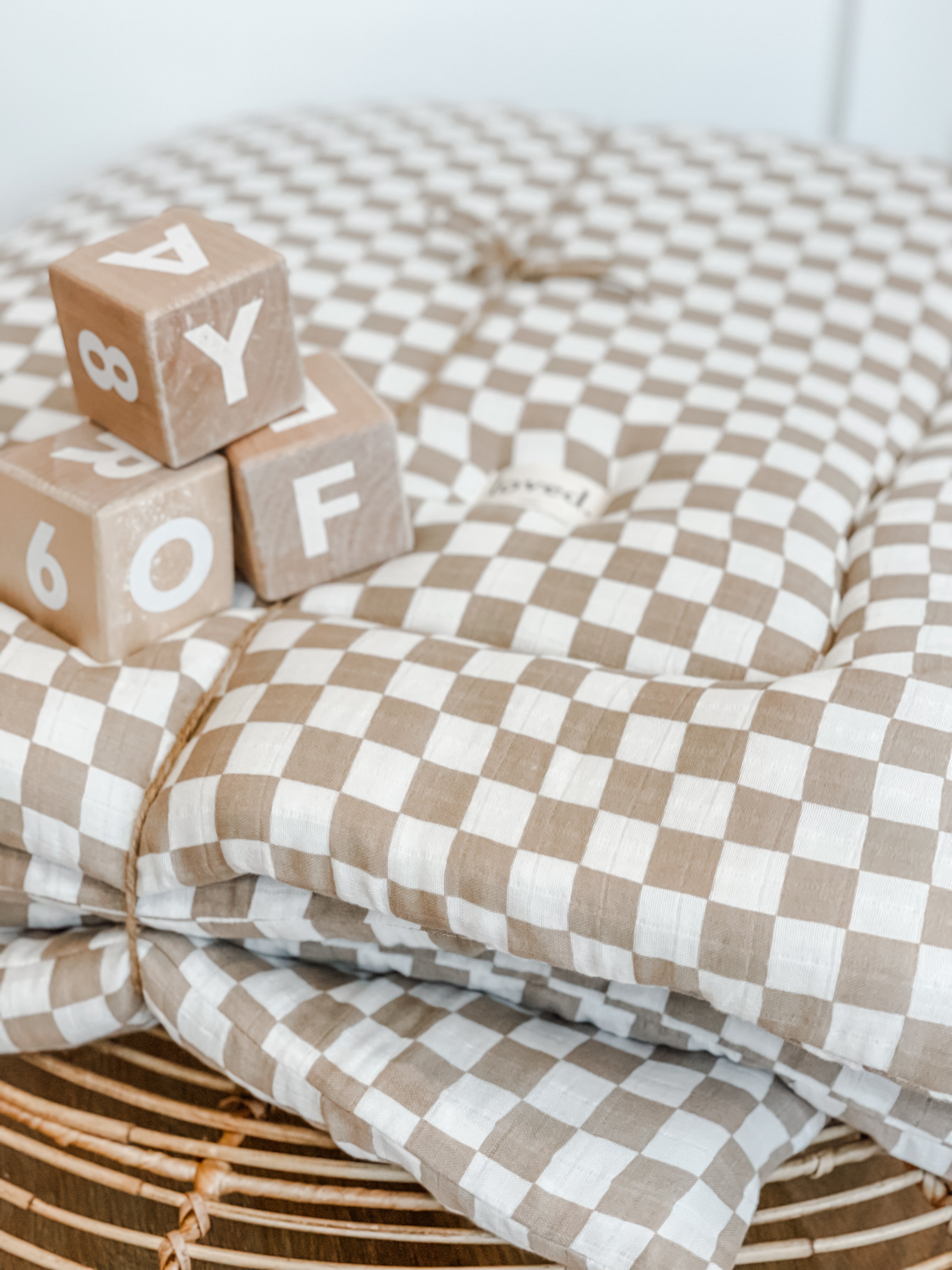 Große Krabbelmatte, Spielmatte für Babys, Krabbeldecke sand