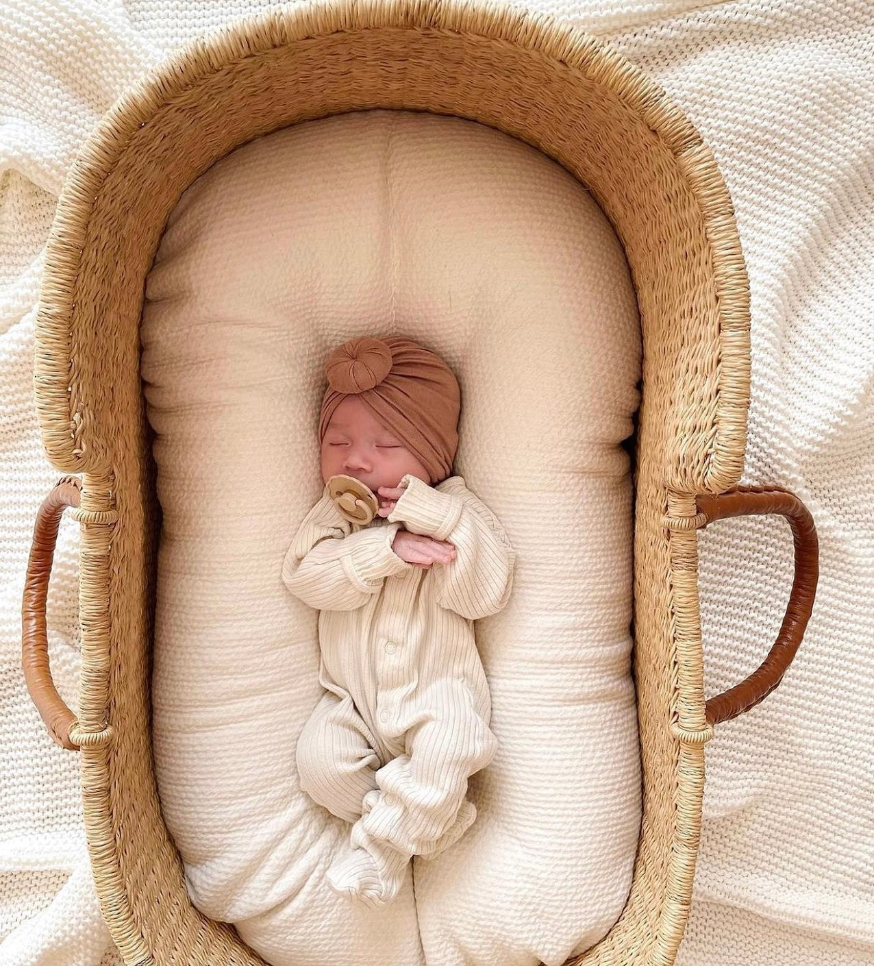 Knotenmütze Farbe: camel