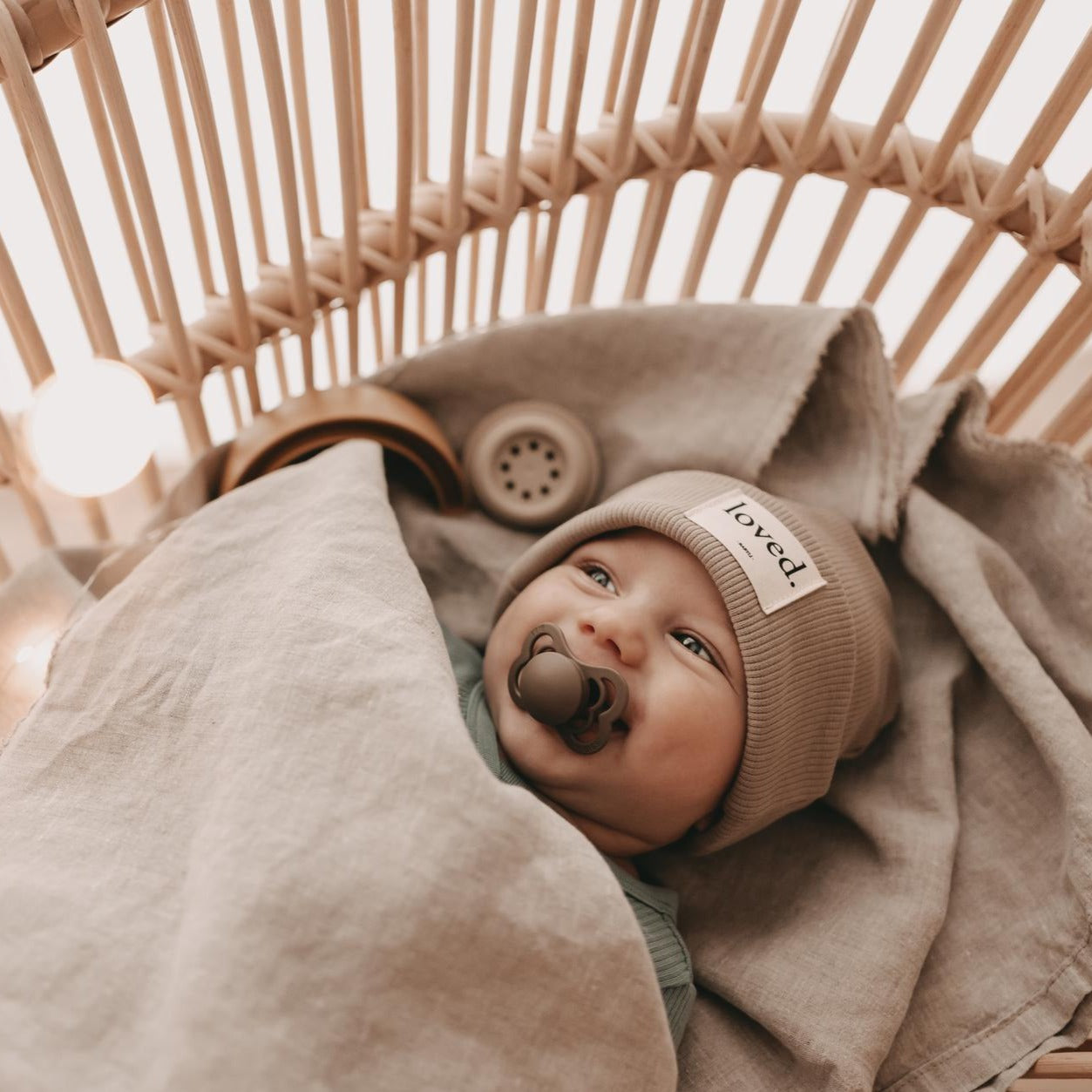 MÜTZE loved. - Farbe: KIESEL - alle Größen -