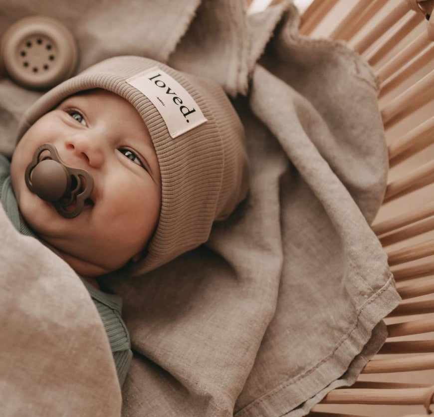 MÜTZE loved. - Farbe: KIESEL - alle Größen -