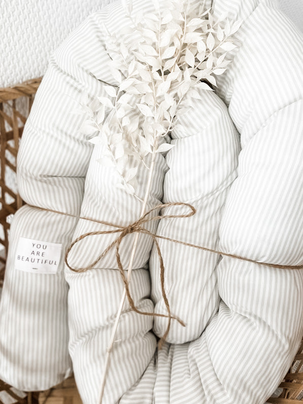 Bettschlange Bettumrandung, Kissenschlange grau