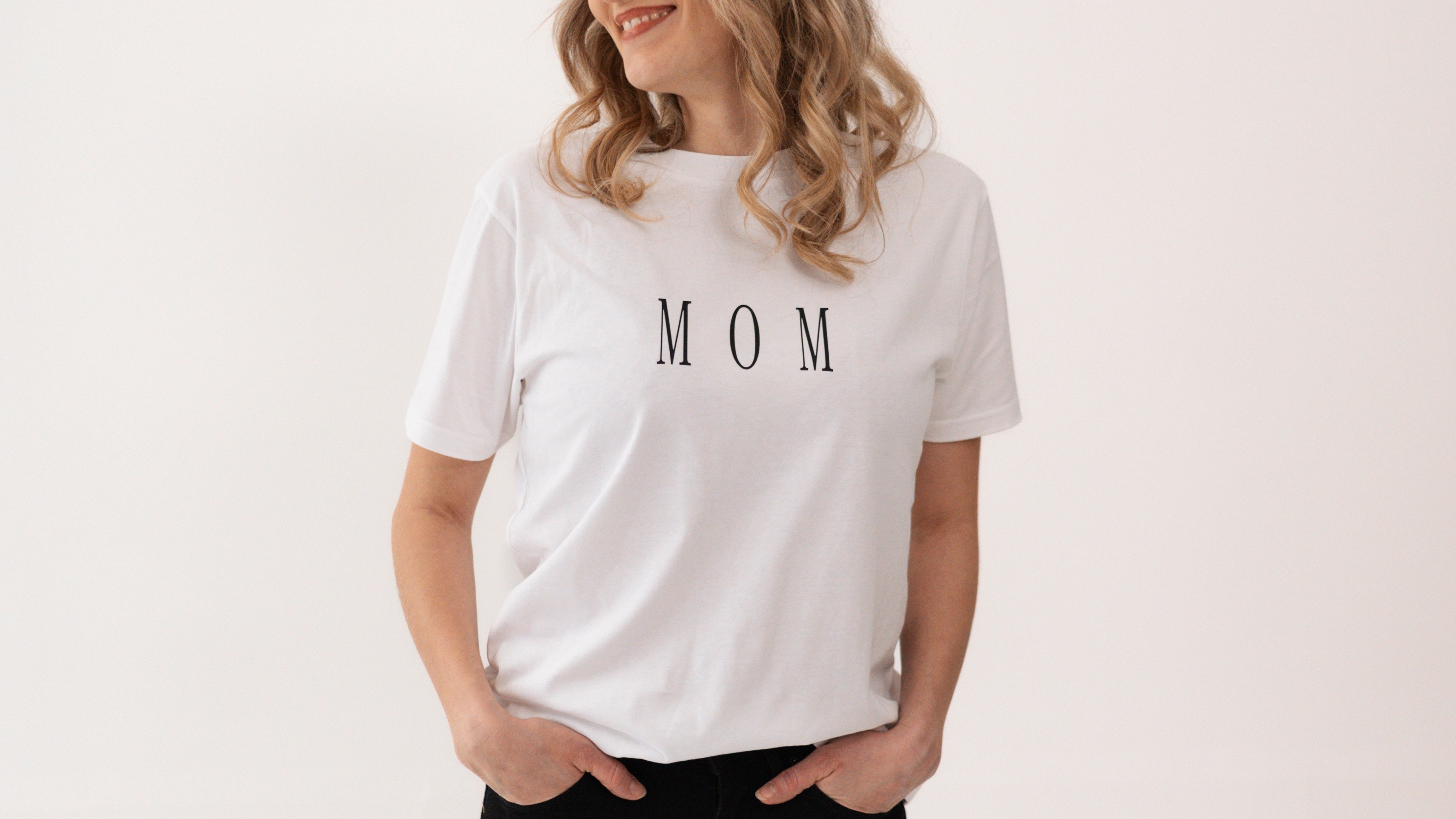 MOM Shirt, T-Shirt